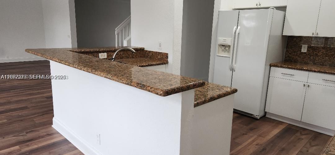 For Rent: $5,400 (4 beds, 2 baths, 2240 Square Feet)