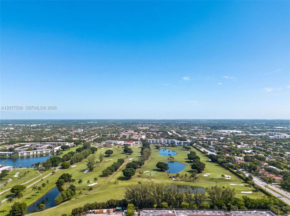 For Sale: $350,000 (2 beds, 2 baths, 1120 Square Feet)