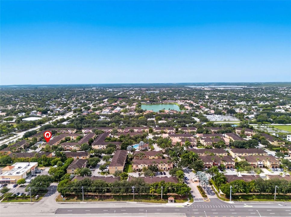 For Sale: $350,000 (2 beds, 2 baths, 1120 Square Feet)