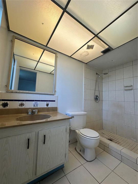 En Venta: $135,000 (2 camas, 2 baños, 1000 Pies cuadrados)