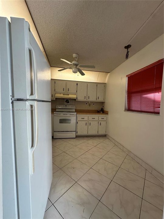 En Venta: $135,000 (2 camas, 2 baños, 1000 Pies cuadrados)