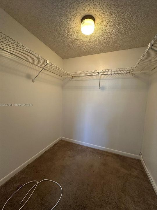 En Venta: $135,000 (2 camas, 2 baños, 1000 Pies cuadrados)
