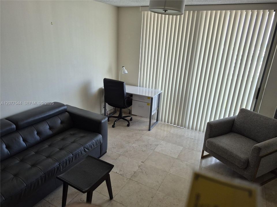 En Renta: $2,550 (2 camas, 2 baños, 1008 Pies cuadrados)