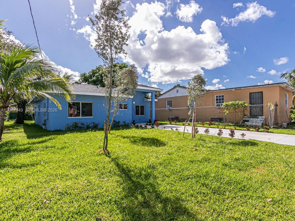 En Renta: $4,000 (4 camas, 2 baños, 1666 Pies cuadrados)