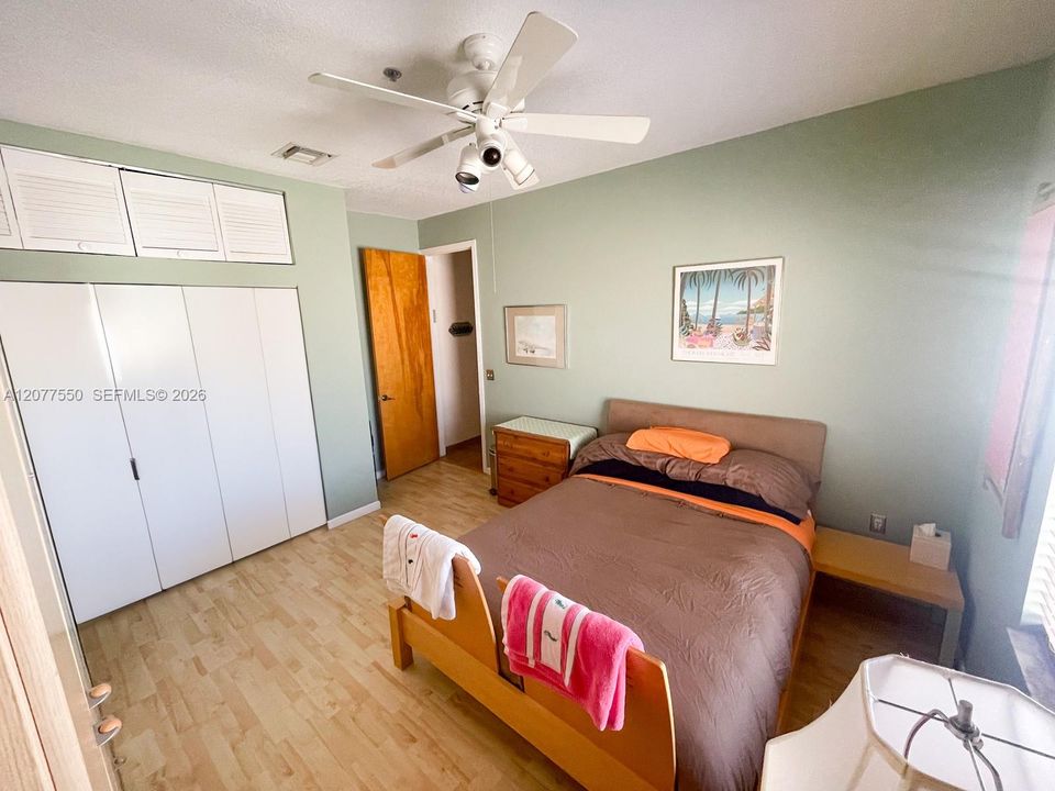 En Renta: $4,950 (3 camas, 3 baños, 1620 Pies cuadrados)