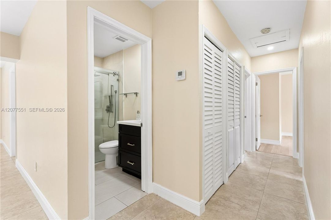 For Sale: $875,000 (4 beds, 3 baths, 1598 Square Feet)