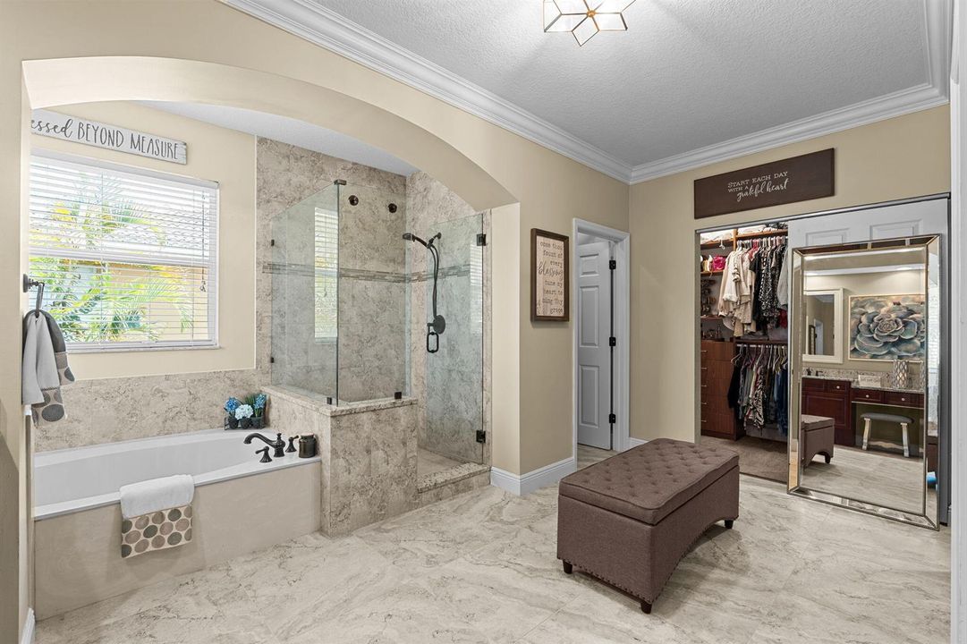 38-web-or-mls-A7405086