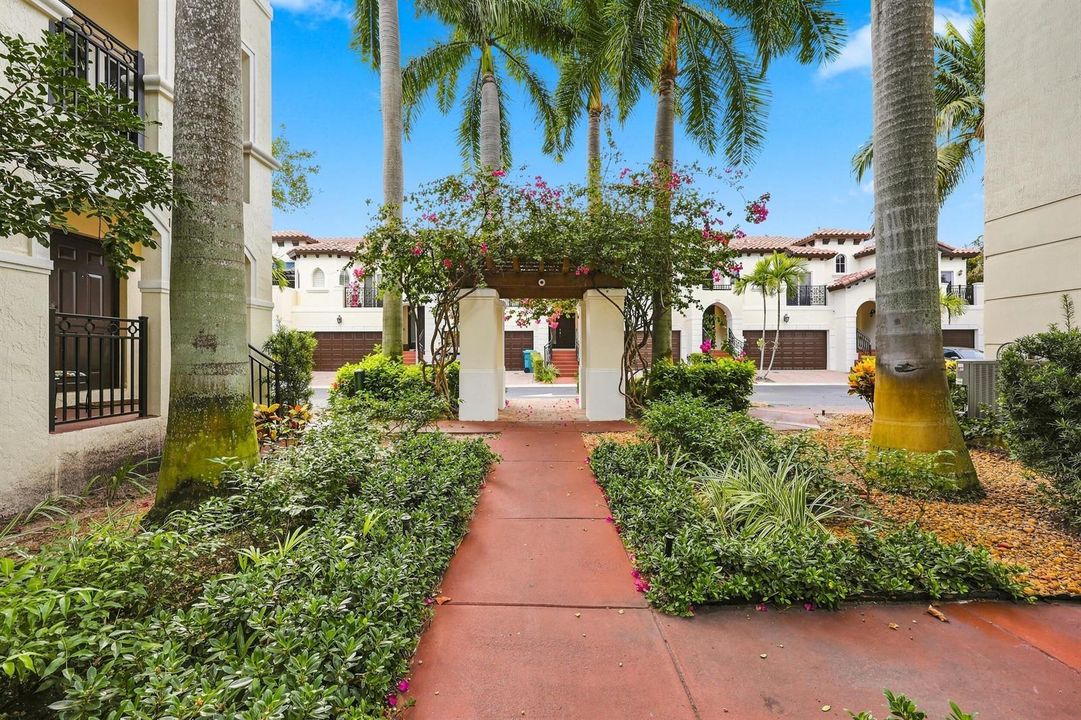 1803 Coastal Bay