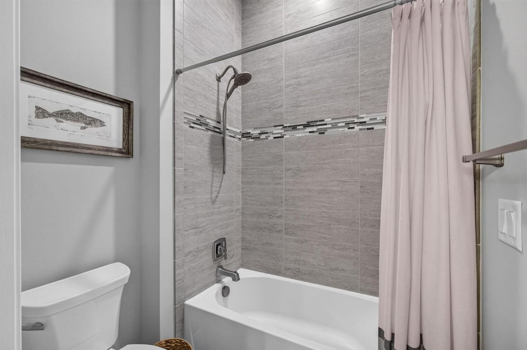 Jack & Jill Bathroom