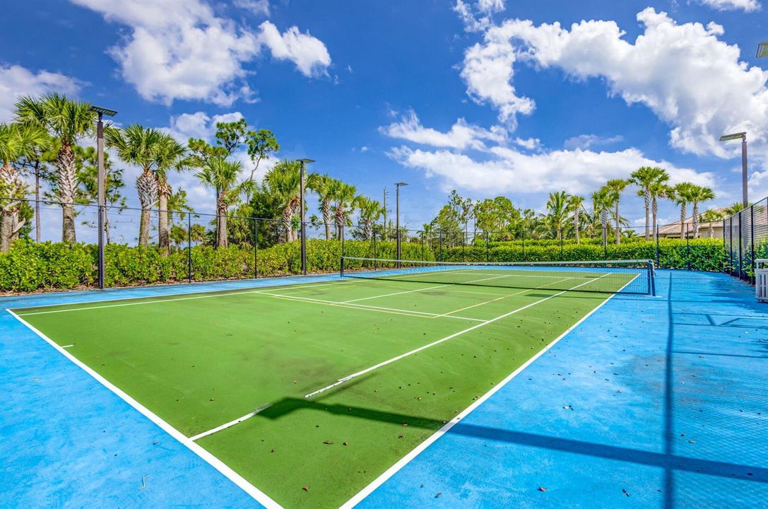 Tennis/Pickle Ball