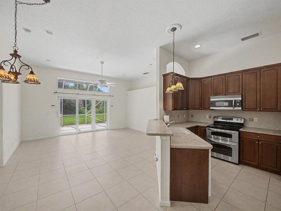 Kitchen/Family Room