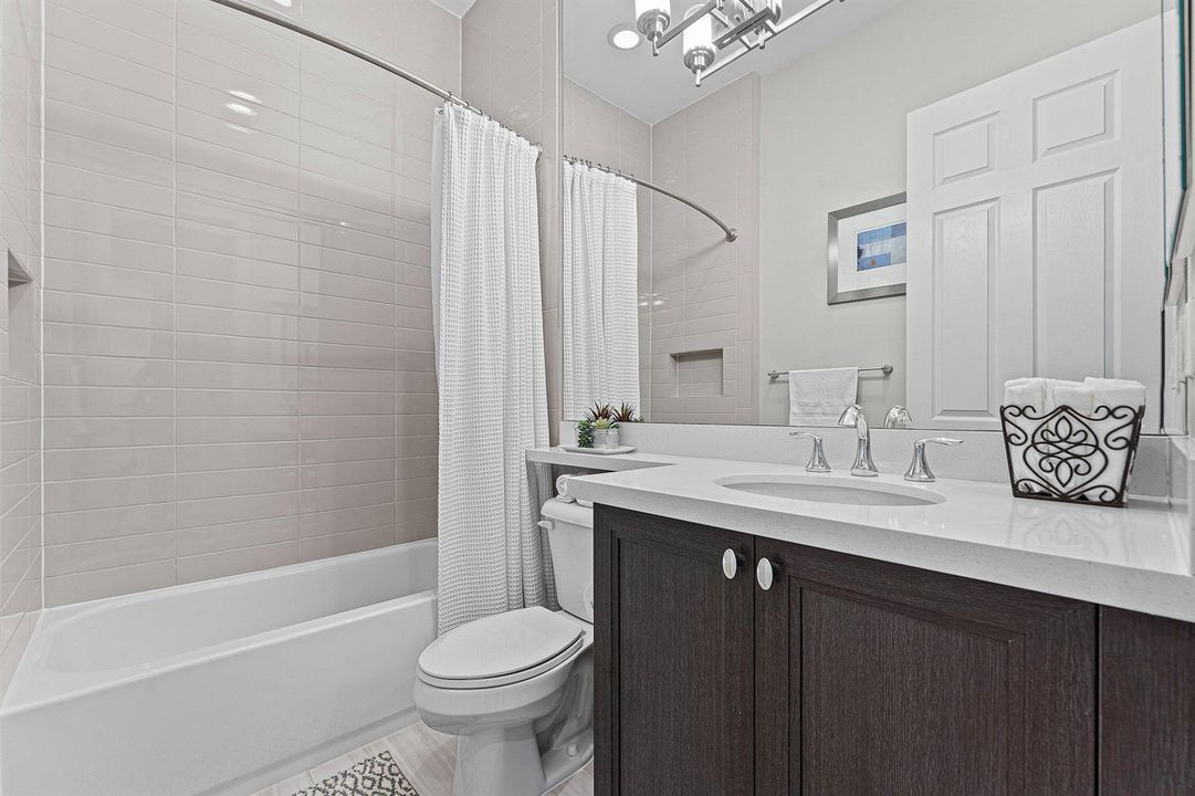 023-12608CrestedButteAvenue-BoyntonBeach