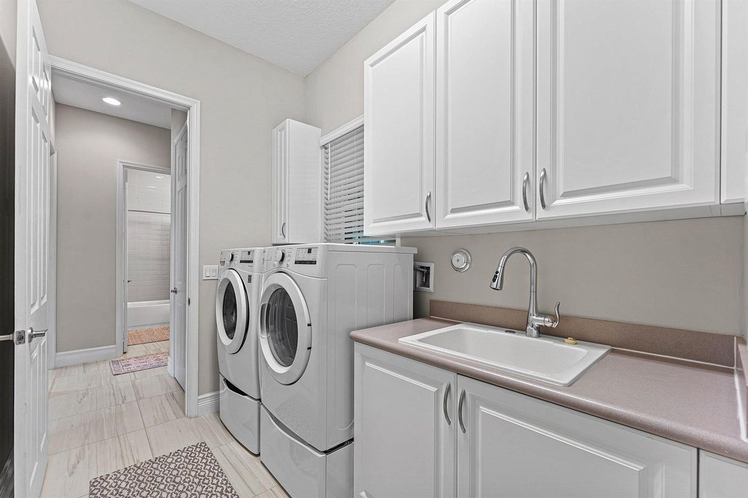 020-12608CrestedButteAvenue-BoyntonBeach