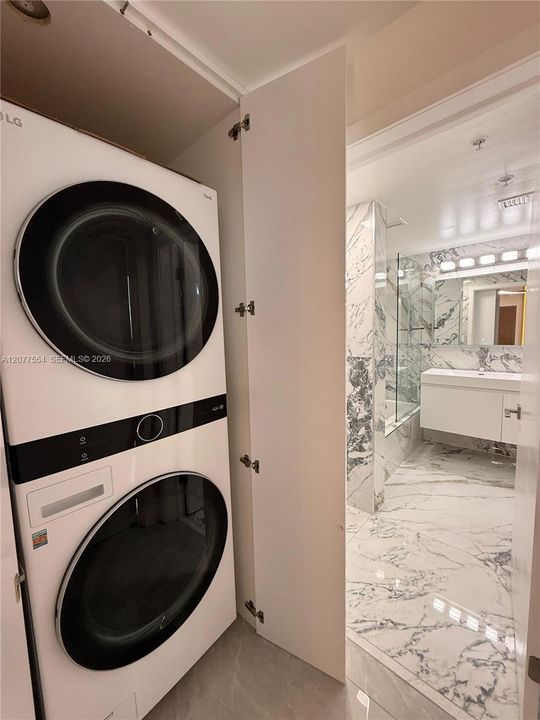 En Renta: $4,000 (2 camas, 2 baños, 1087 Pies cuadrados)