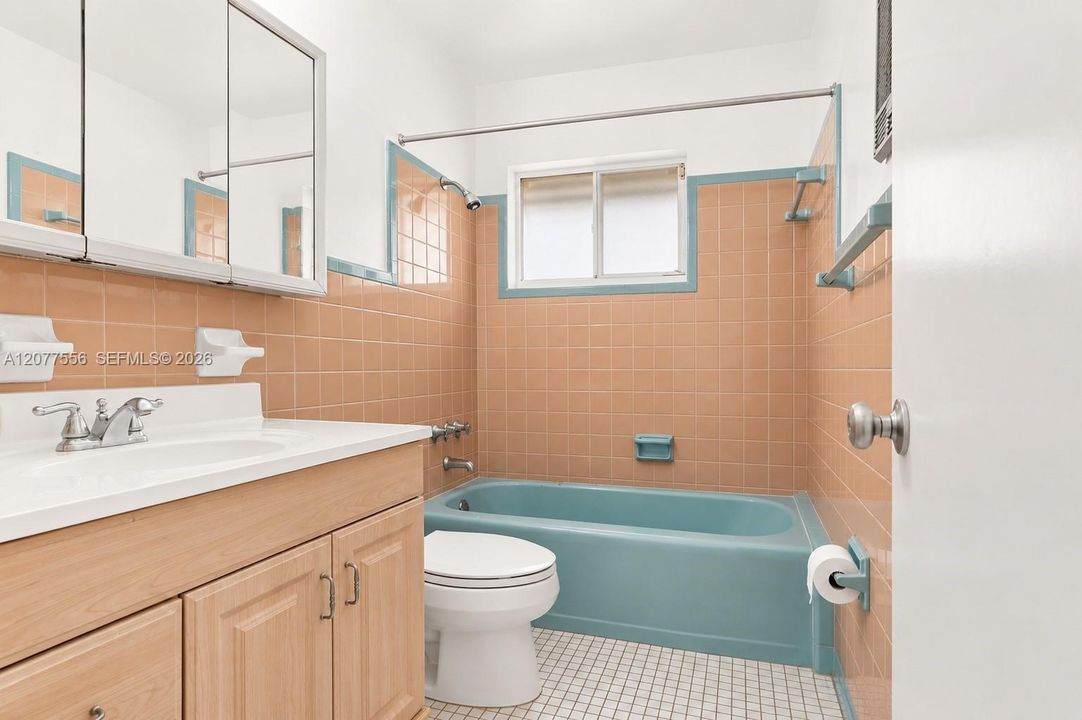 For Sale: $765,000 (4 beds, 2 baths, 2156 Square Feet)