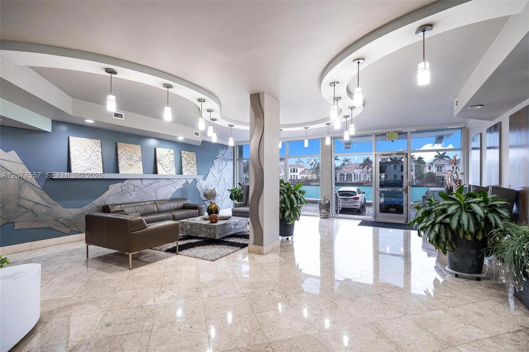 For Rent: $3,400 (2 beds, 2 baths, 1287 Square Feet)