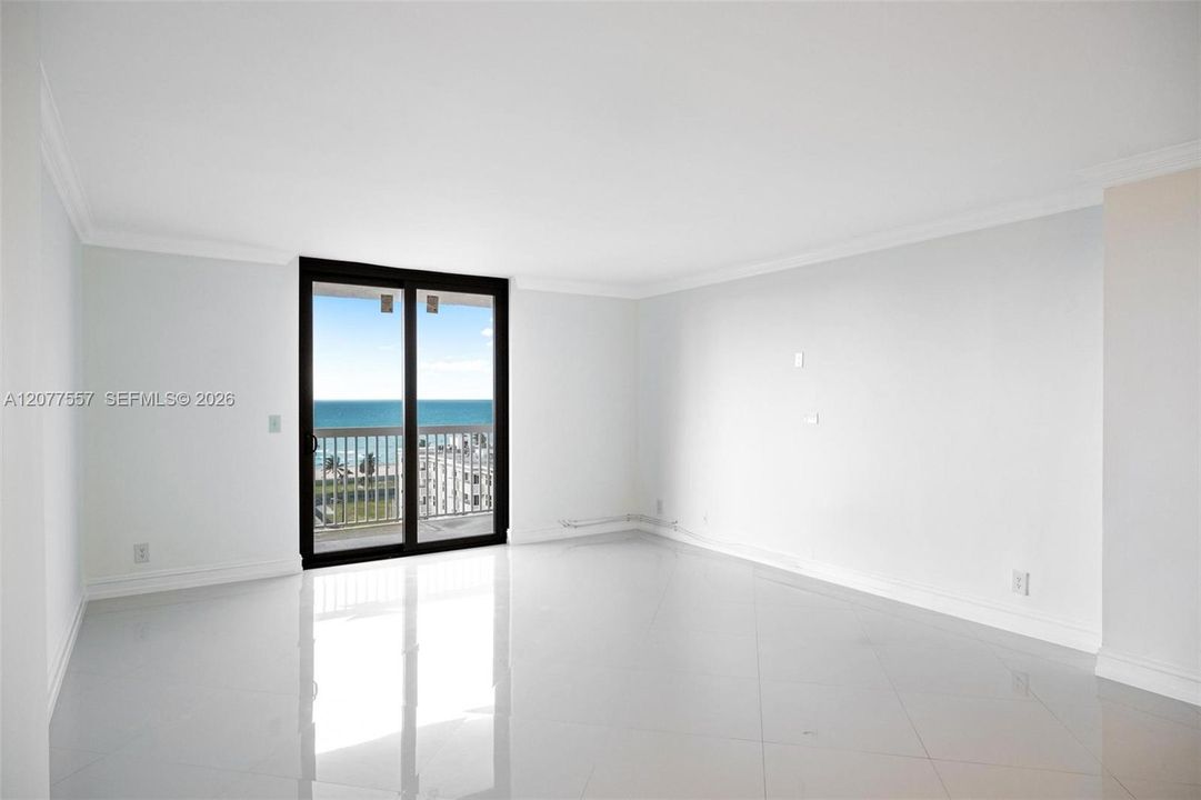 For Rent: $3,400 (2 beds, 2 baths, 1287 Square Feet)