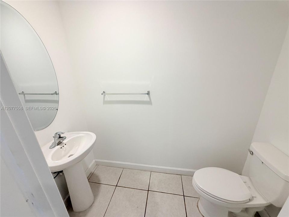 En Venta: $625,000 (3 camas, 2 baños, 1840 Pies cuadrados)