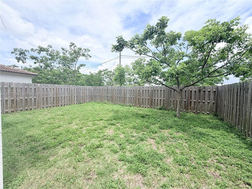 En Venta: $625,000 (3 camas, 2 baños, 1840 Pies cuadrados)