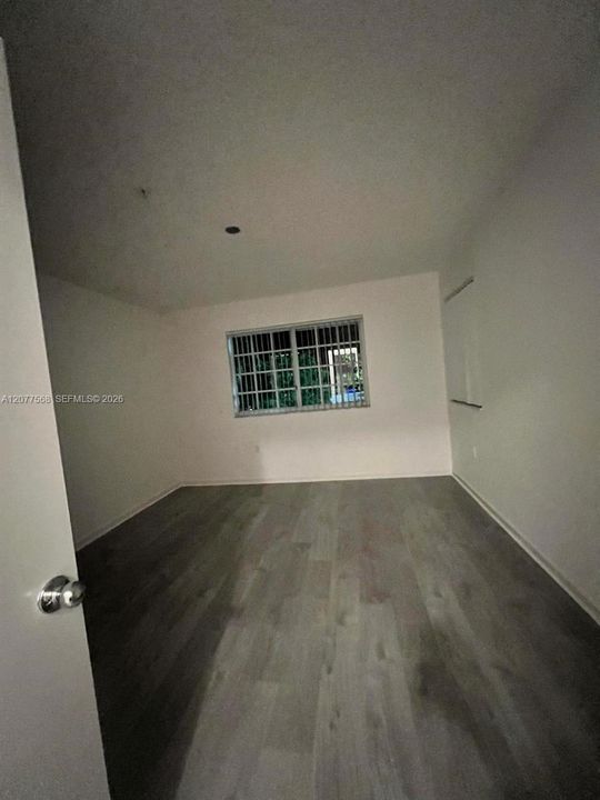 For Rent: $2,200 (2 beds, 2 baths, 966 Square Feet)