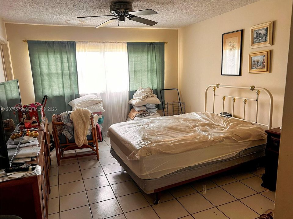 En Venta: $97,000 (1 camas, 1 baños, 785 Pies cuadrados)