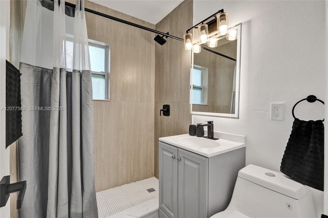 En Venta: $419,900 (2 camas, 1 baños, 864 Pies cuadrados)