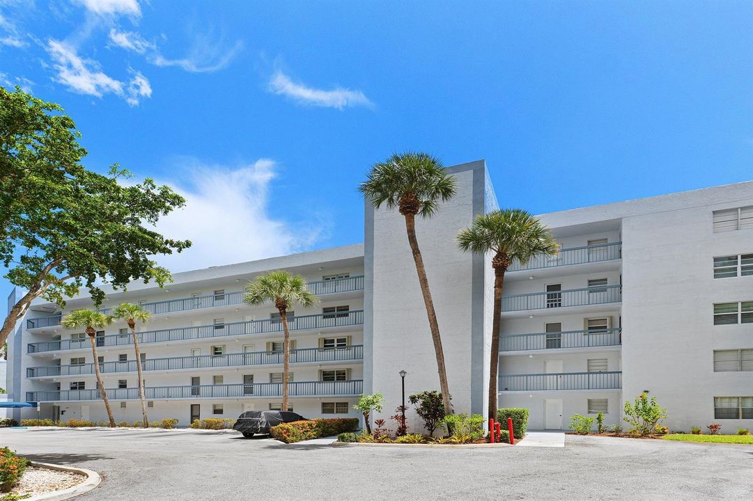 001-6400Northwest2ndAvenue-Unit321-BocaR