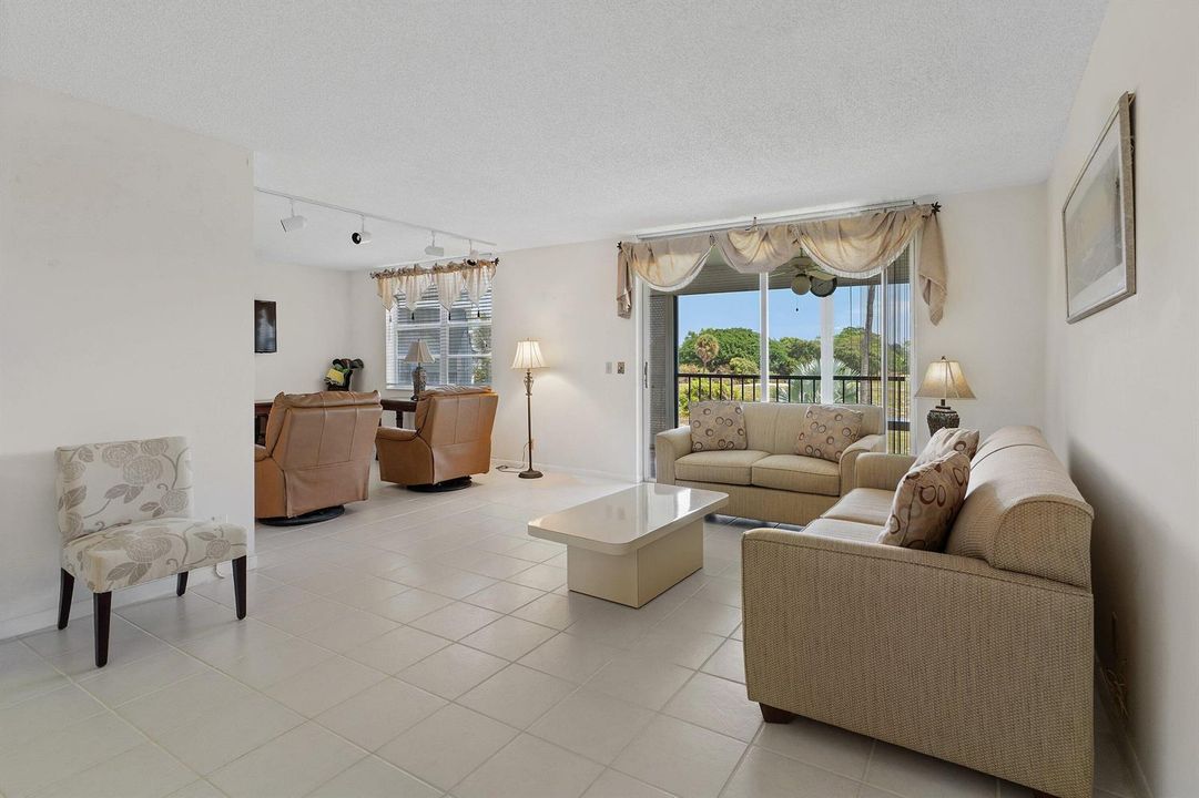 004-6400Northwest2ndAvenue-Unit321-BocaR