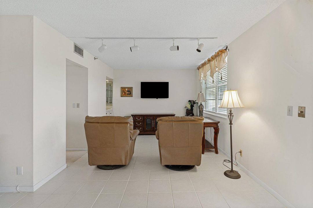007-6400Northwest2ndAvenue-Unit321-BocaR