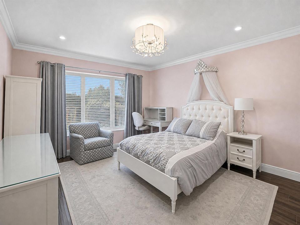 Bedroom2