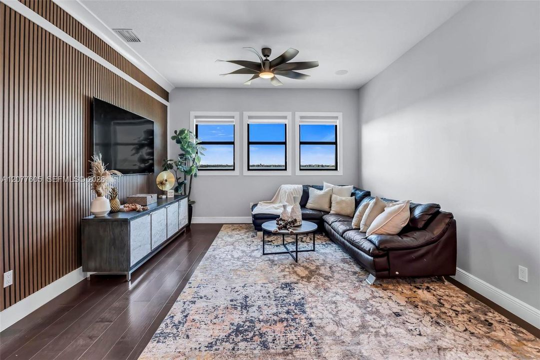 For Sale: $2,300,000 (4 beds, 3 baths, 4203 Square Feet)