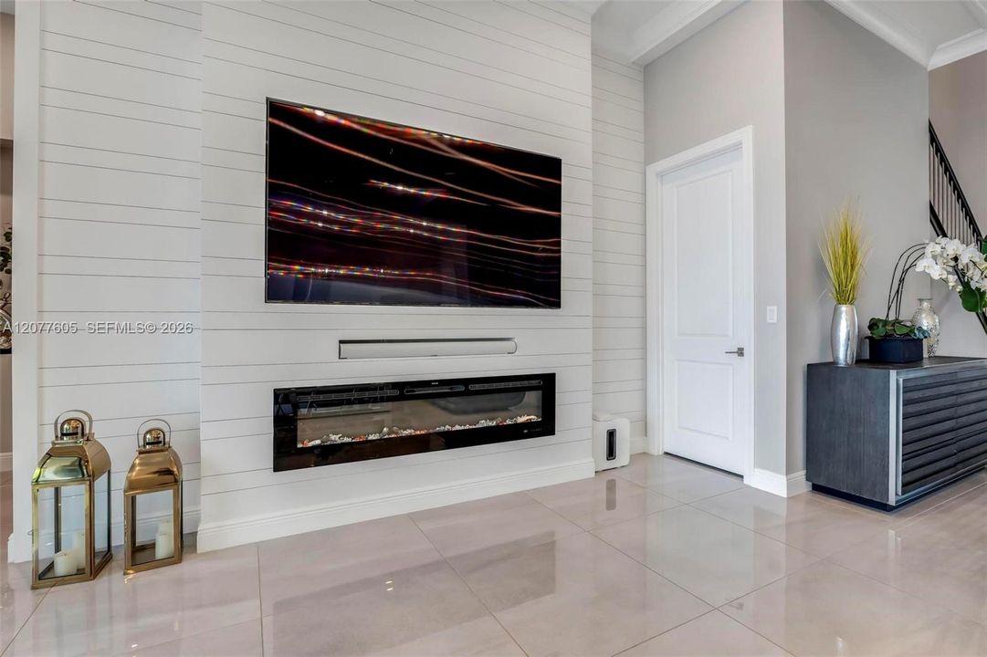 For Sale: $2,300,000 (4 beds, 3 baths, 4203 Square Feet)