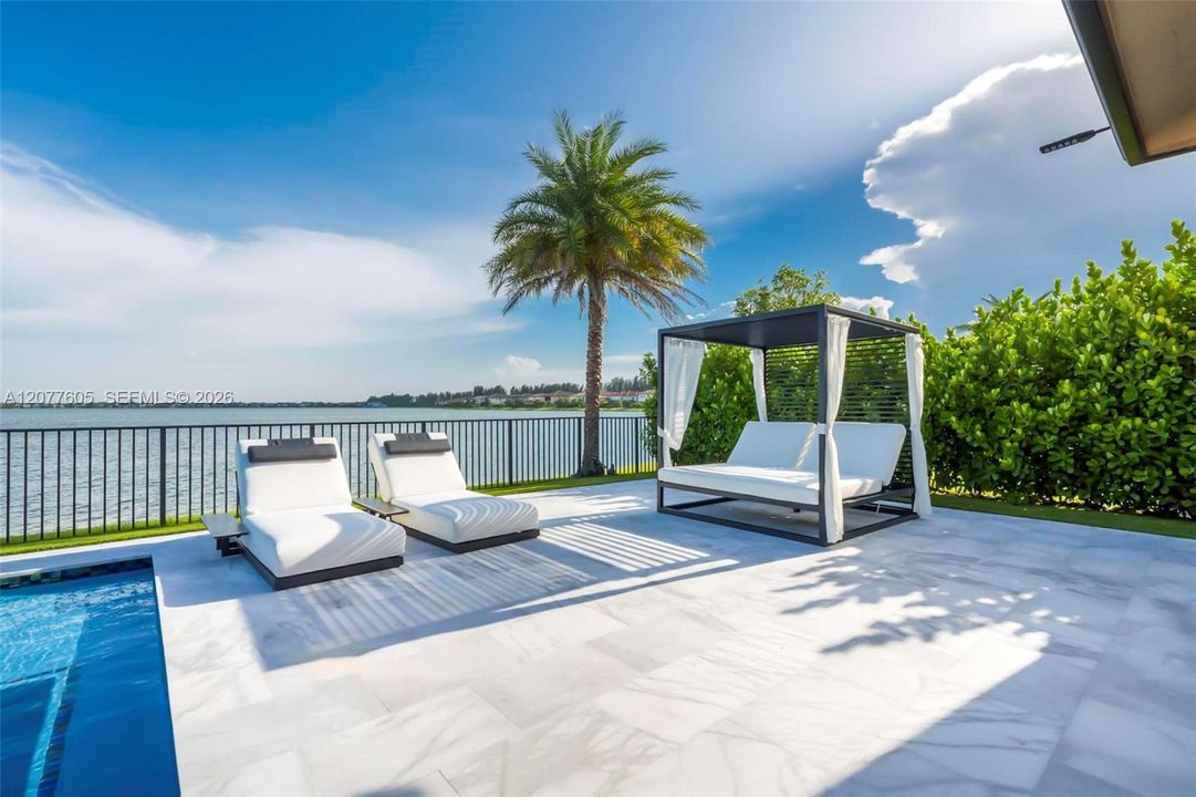 For Sale: $2,300,000 (4 beds, 3 baths, 4203 Square Feet)