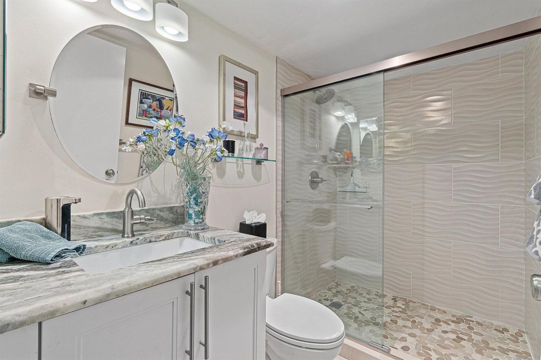 2nd Bath by 2nd Bedroom