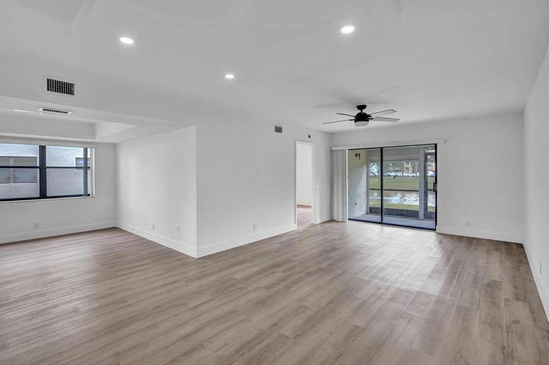 Condo For Sale in Lucerne Pointe