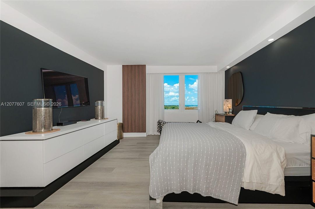 For Rent: $8,500 (1 beds, 1 baths, 880 Square Feet)