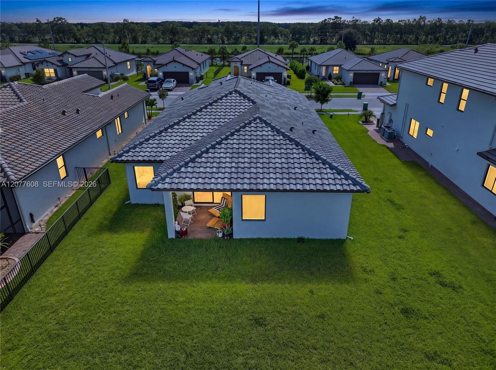 En Venta: $549,000 (3 camas, 3 baños, 0 Pies cuadrados)