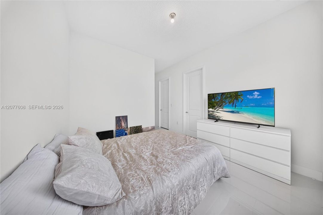 En Venta: $549,000 (3 camas, 3 baños, 0 Pies cuadrados)