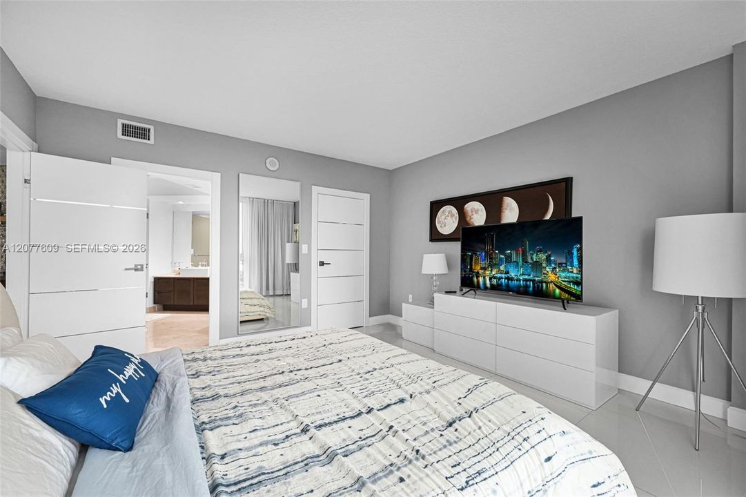 For Rent: $6,000 (3 beds, 2 baths, 1458 Square Feet)
