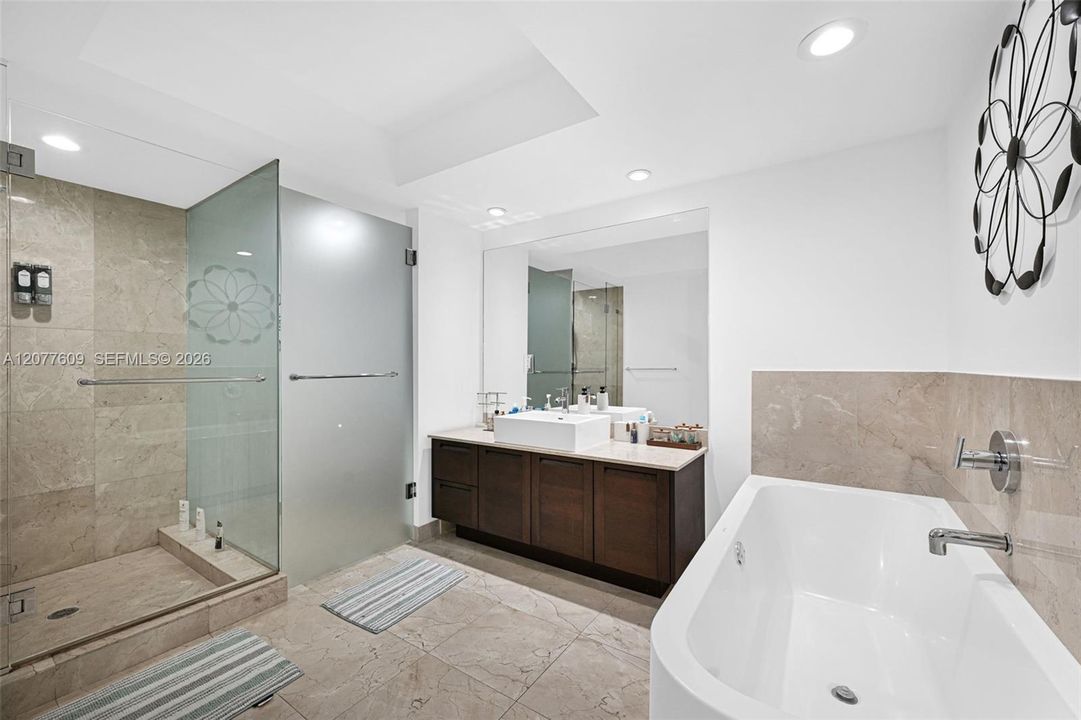 For Rent: $6,000 (3 beds, 2 baths, 1458 Square Feet)