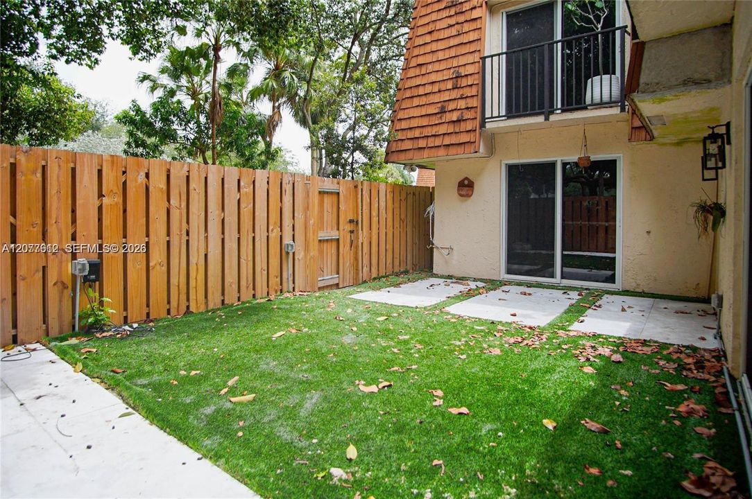 For Rent: $2,700 (2 beds, 2 baths, 1500 Square Feet)