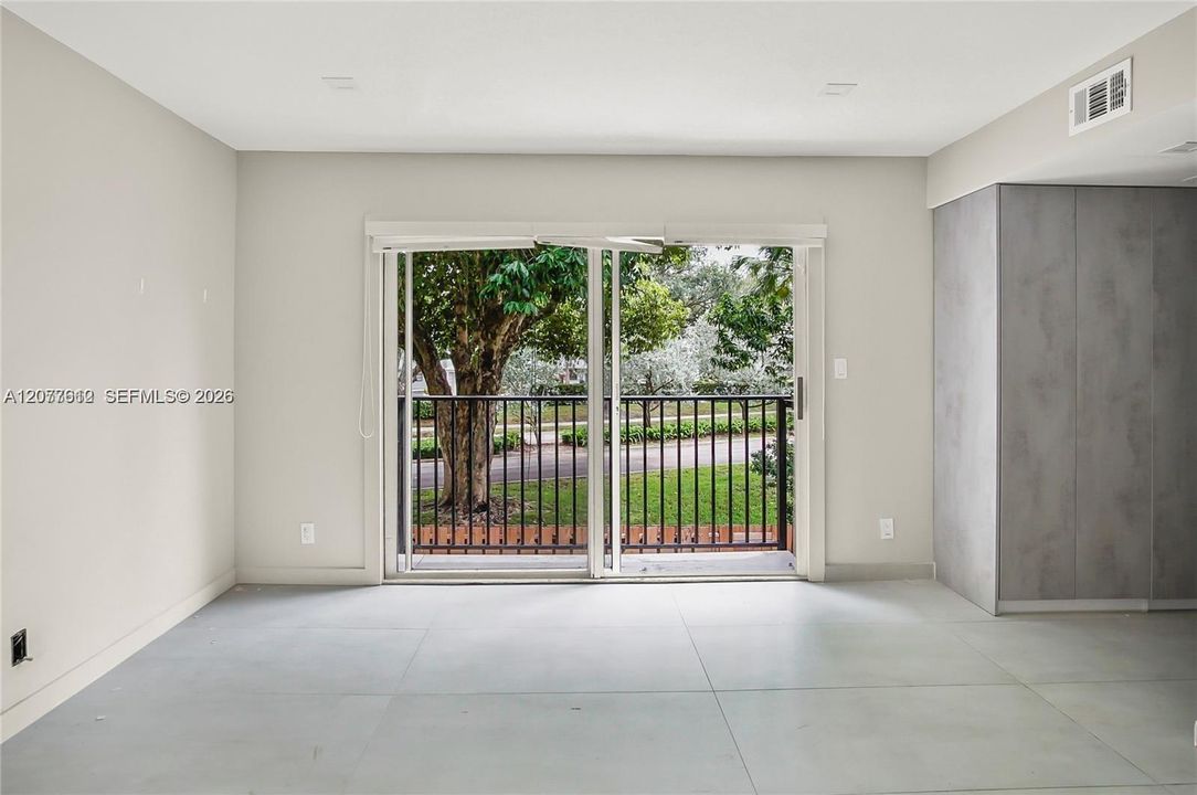 For Rent: $2,700 (2 beds, 2 baths, 1500 Square Feet)