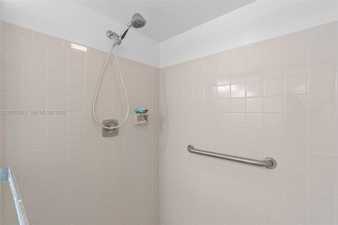 En Venta: $275,000 (2 camas, 2 baños, 1515 Pies cuadrados)