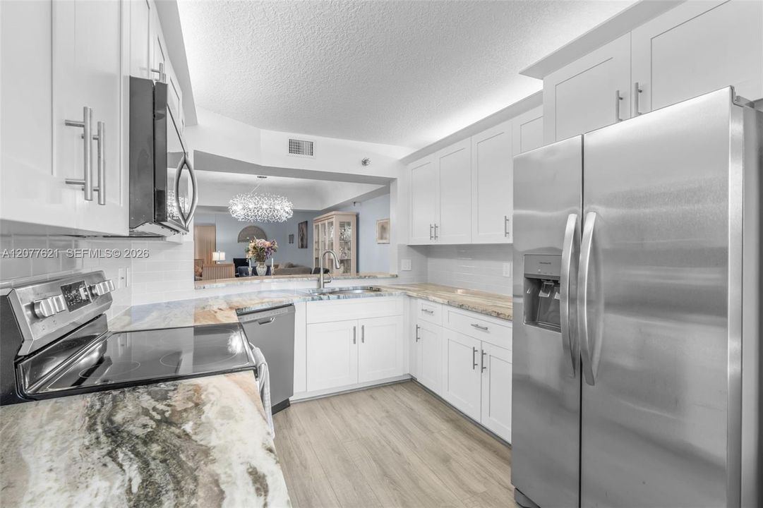 En Venta: $275,000 (2 camas, 2 baños, 1515 Pies cuadrados)