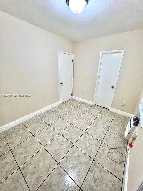 В аренду: $1,350 (1 спален, 1 ванн, 0 Квадратных фут)