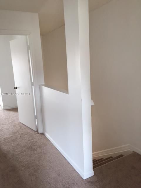 For Rent: $2,650 (2 beds, 2 baths, 1241 Square Feet)