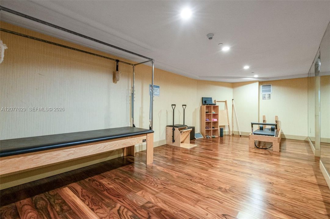 待售: $435,000 (1 贝兹, 1 浴室, 800 平方英尺)
