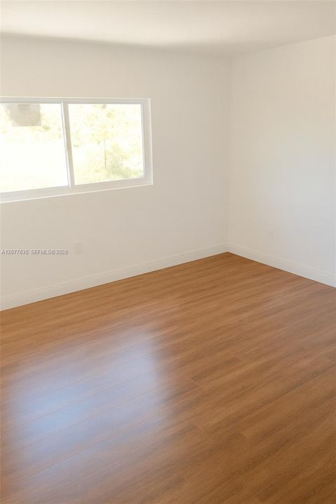 En Renta: $3,200 (3 camas, 3 baños, 5850 Pies cuadrados)