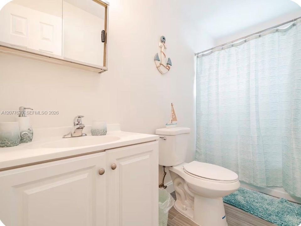 En Venta: $449,000 (4 camas, 2 baños, 0 Pies cuadrados)