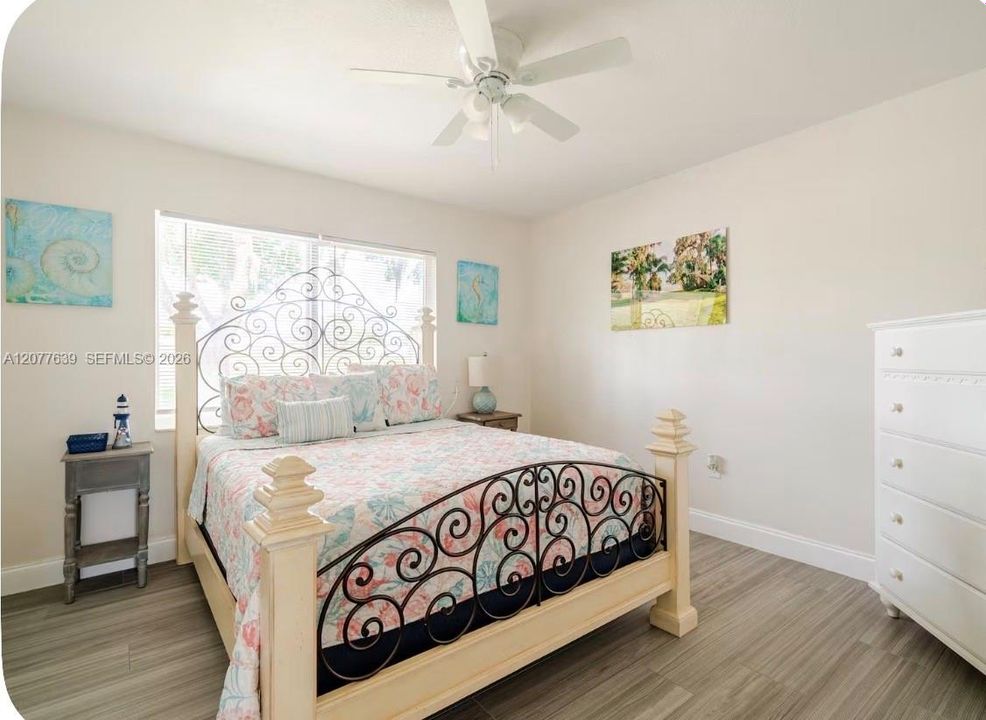 En Venta: $449,000 (4 camas, 2 baños, 0 Pies cuadrados)